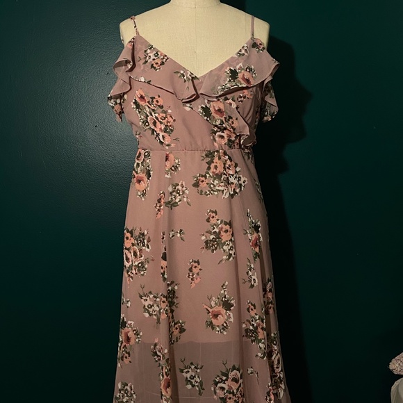 Cute summer dress - Picture 3 of 4